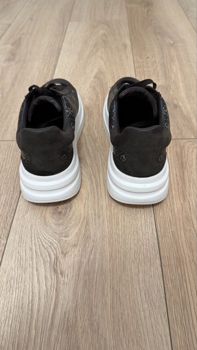 Buty meskie Guess r.44