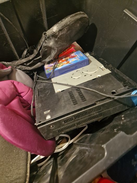 Odtwarzacz vhs  plus bajki caly zestaw