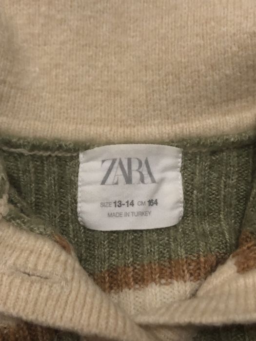 Стильний укорочений светр ZARA