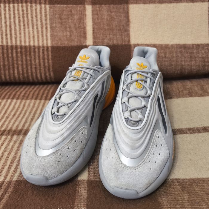Чоловічі кросівки adidas ozelia