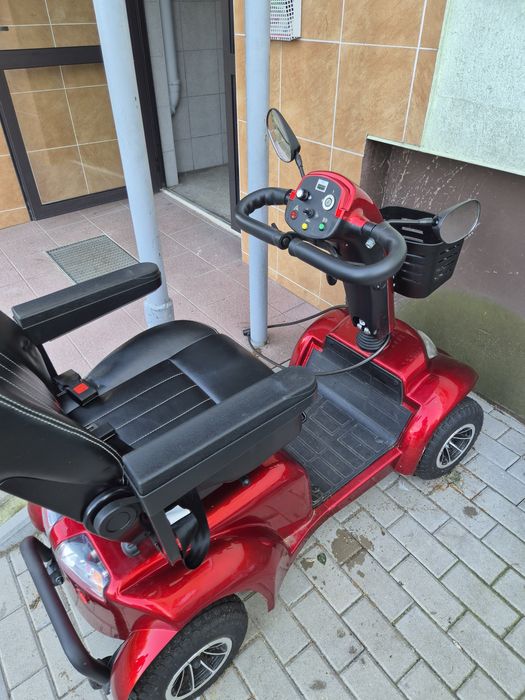 Wózek  elektryczny skuterek