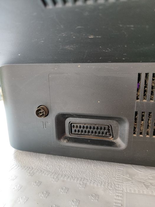 Кольоровий телевізор HiStar на ремонт або запчастини