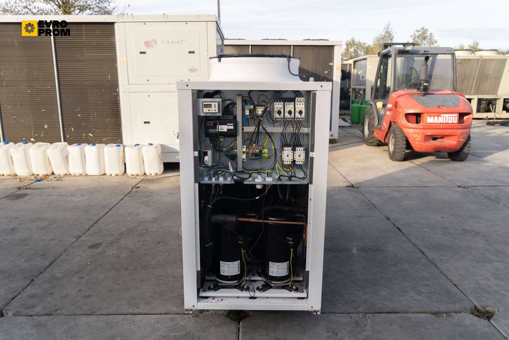 Чіллер / Чиллер AERMEC ANL152 A Y 33.7 кВт. Охолоджувач рідини.