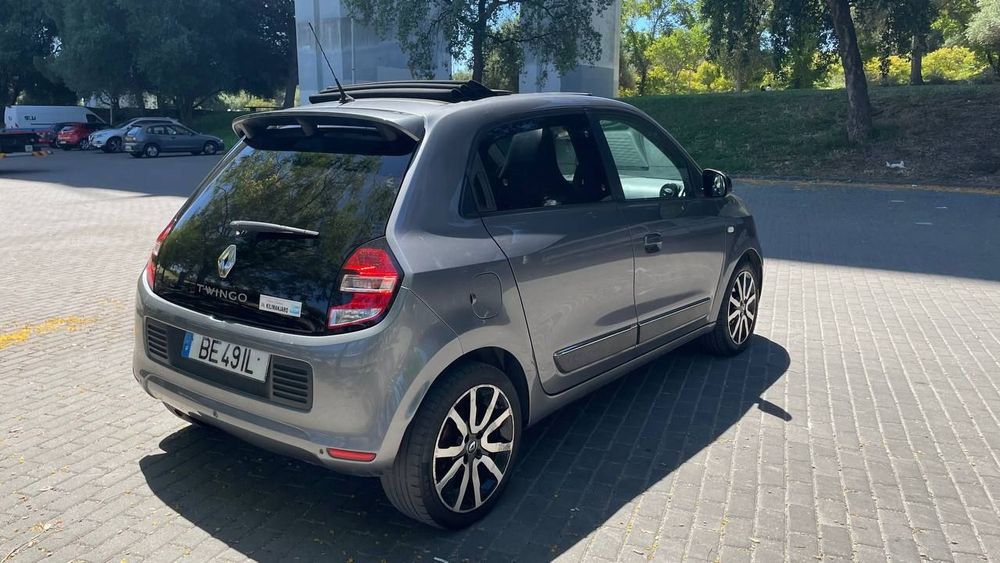 Renault Twingo ENERGY TCe 90 EDC Cosmic