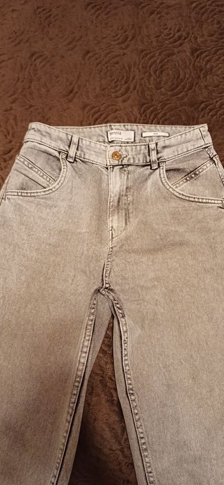 Jeansy Mom Bershka rozm. 38