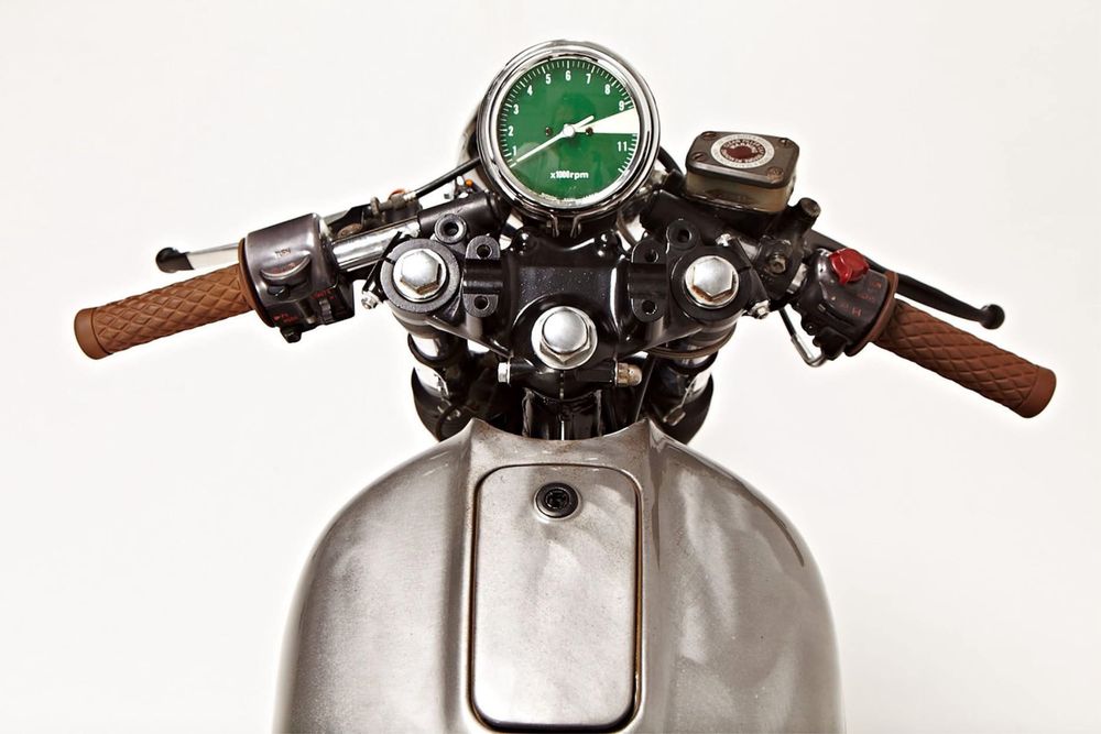 Honda CB550 cafe racer 1976