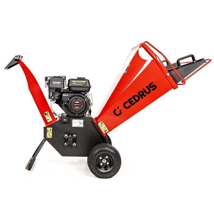 Rozdrabniacz Do Gałęzi RĘBAK SPALINOWY Cedrus RB02