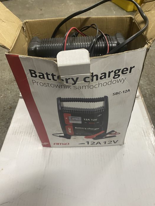 Prostownik transofratorowy 12A 12V