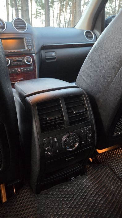Продам Мерседес GL550