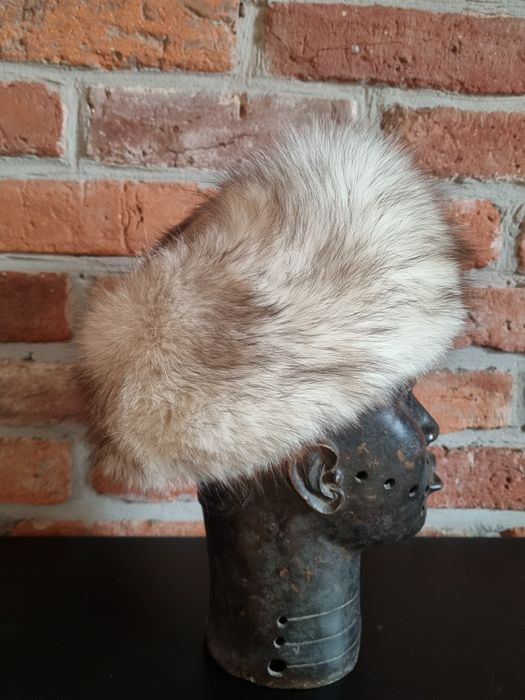 Futrzana czapka * futro lisa