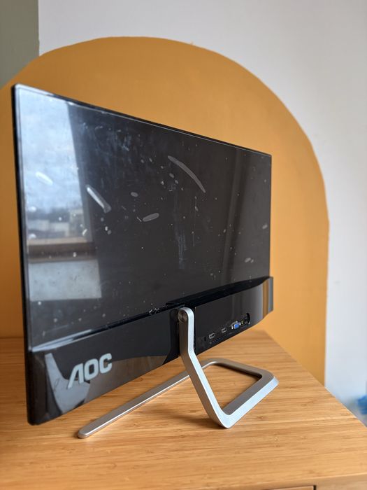 Monitor AOC led i2481fxh