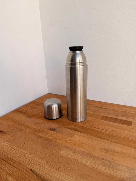 Termo IKEA em Aço Inoxidável | Garrafa Térmica 1 L