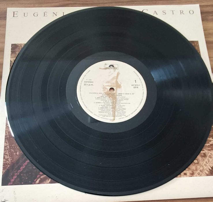 Eugenia Melo e Castro - Amor é cego e vê - Vinil