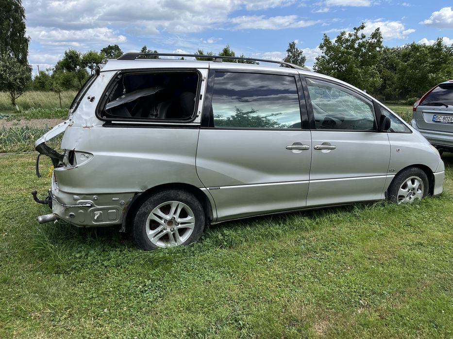 Тойота Превія toyota previa