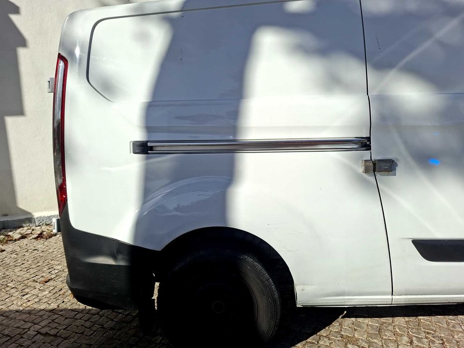 Ford transit custom longa