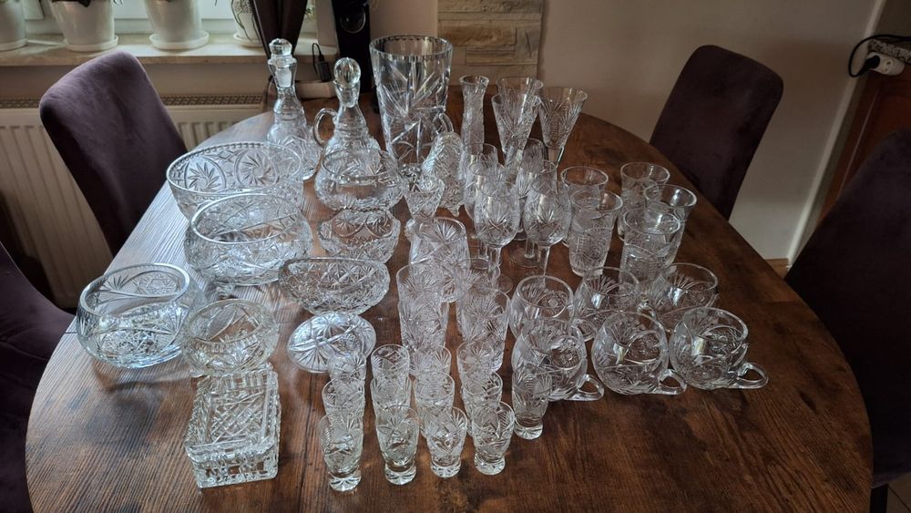 Sprzedam kryształy PRL Polskie