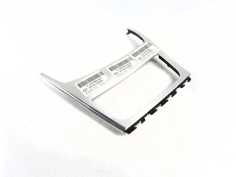 Friso Do Cinzeiro Bmw 1 Ref: 51169122668 2003 - 2013
