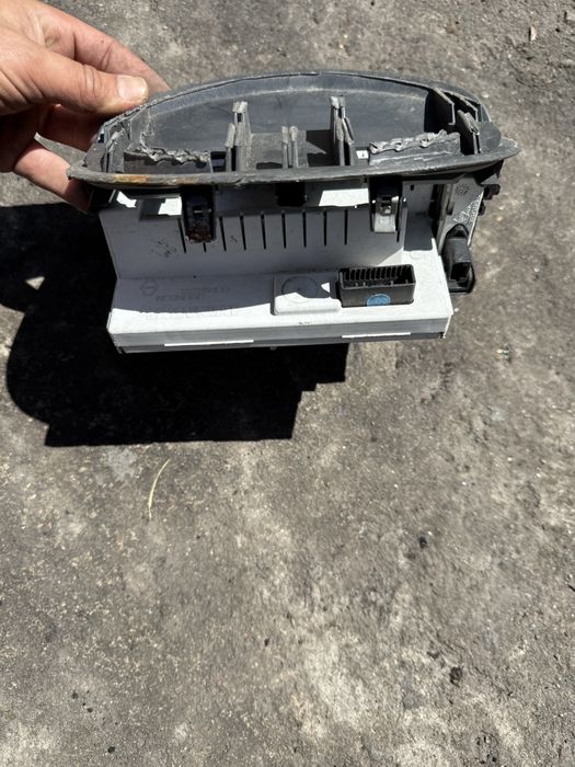 Display / Visor de Relógio e Rádio Renault Scénic 2