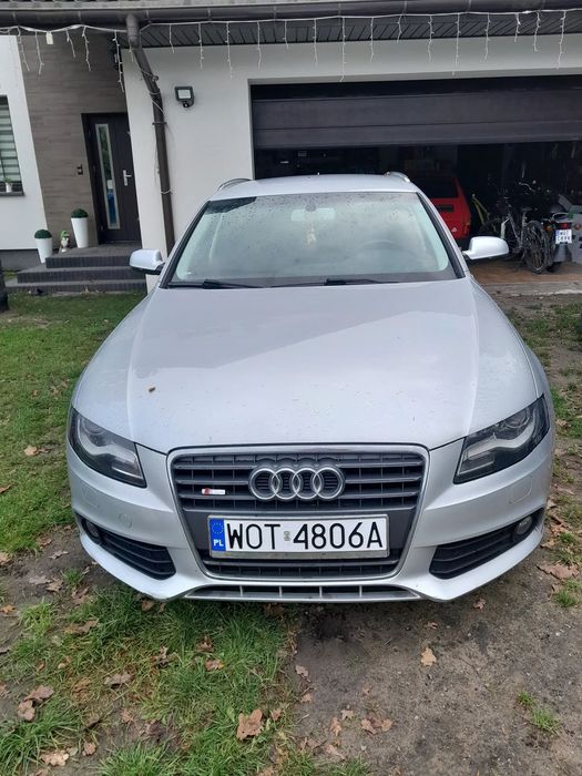 Audi A4 Avant Audi 1.8 tfsi.A4 B8 2011r. USZKODZONY SILNIK.