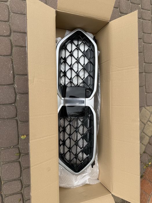 Grill BMW X2 U10 rocznik 2024