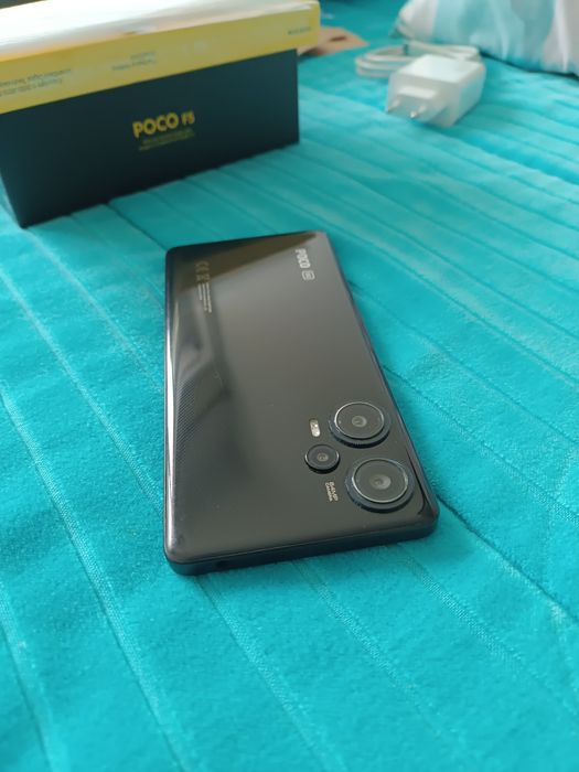 Smartphone Poco F5