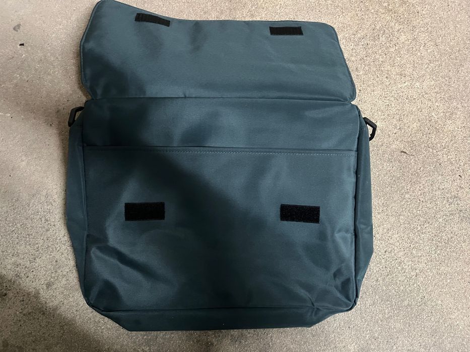 Areal Laptop Bag64584985065731124