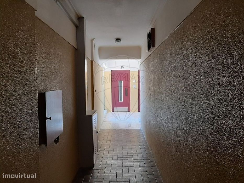Apartamento T3 para venda — Alto Do Seixalinho, Santo André E Verderena, Setúbal