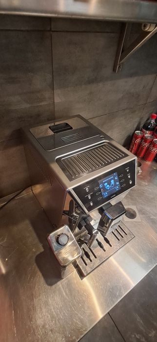 Кофемашина delonghi PrimaDonna class ECAM 550.75.MS