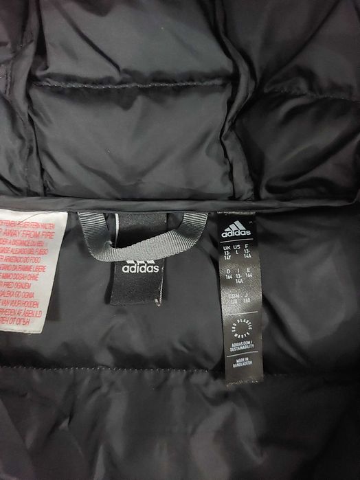 Kispo da ADIDAS t. 13/14 anos em muito bom estado