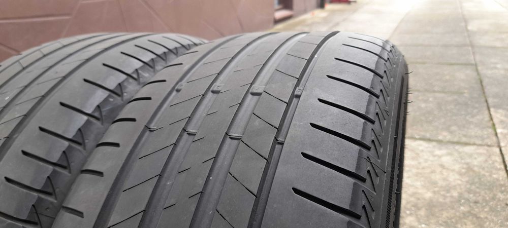 Opony letnie  Bridgestone  225/45 R18 Y    95Y