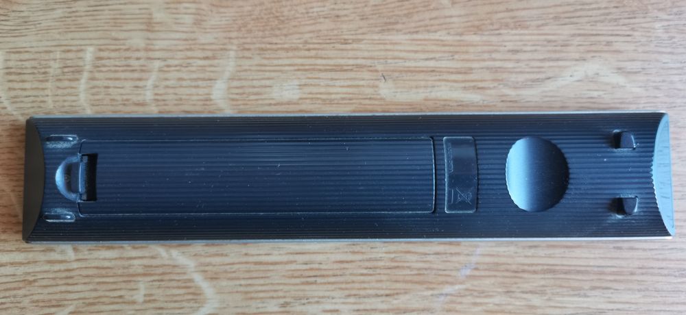 Oryginalny pilot TV Sony RM ED 009