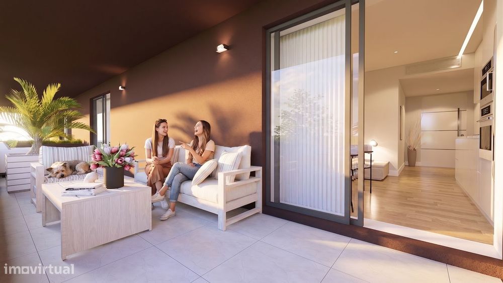T1 Novo varanda e garagem em condominio com jardim