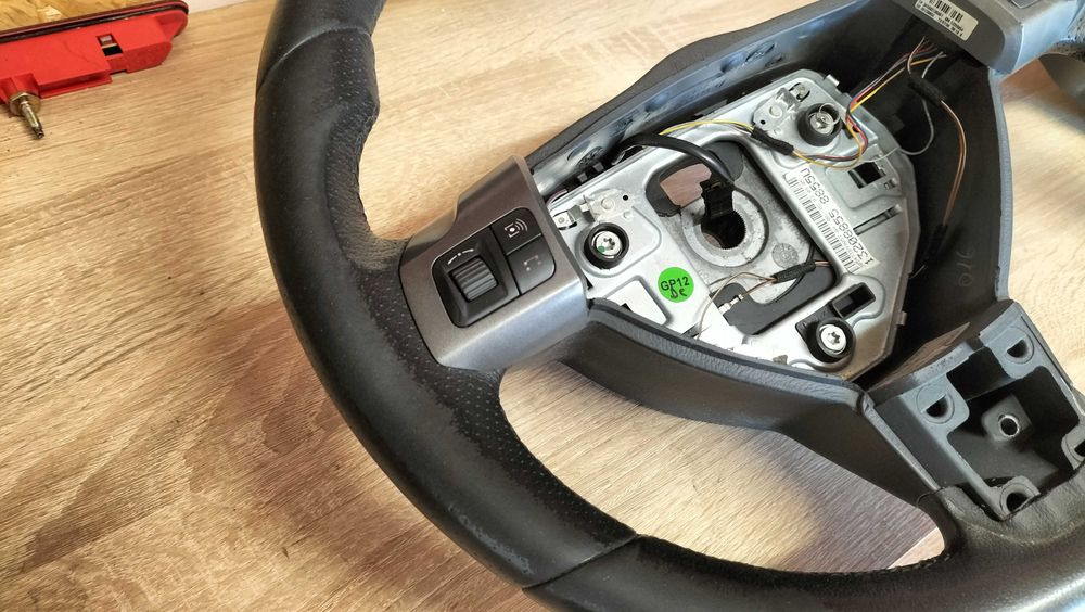 Sportowa kierownica Opel Vectra C / Biceps