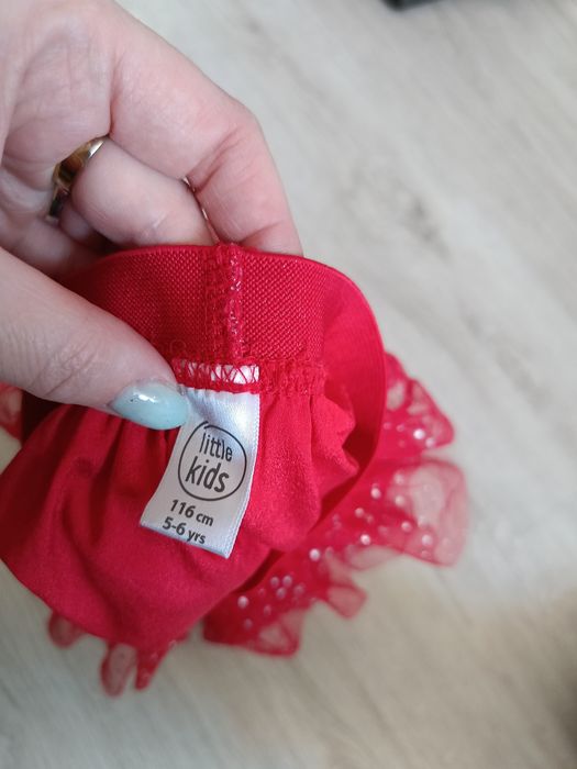 Spódniczka dziewczęca