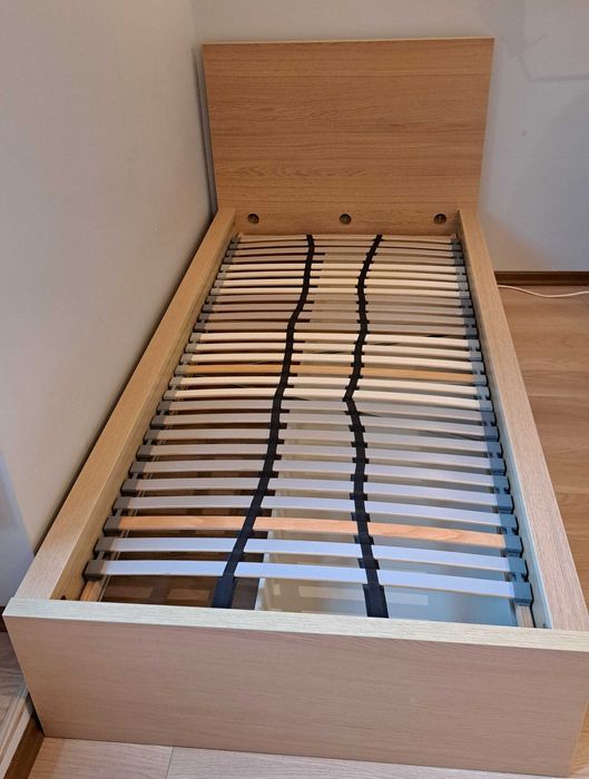 Łóżko Ikea MALM  90x200, szuflady, stelaż
