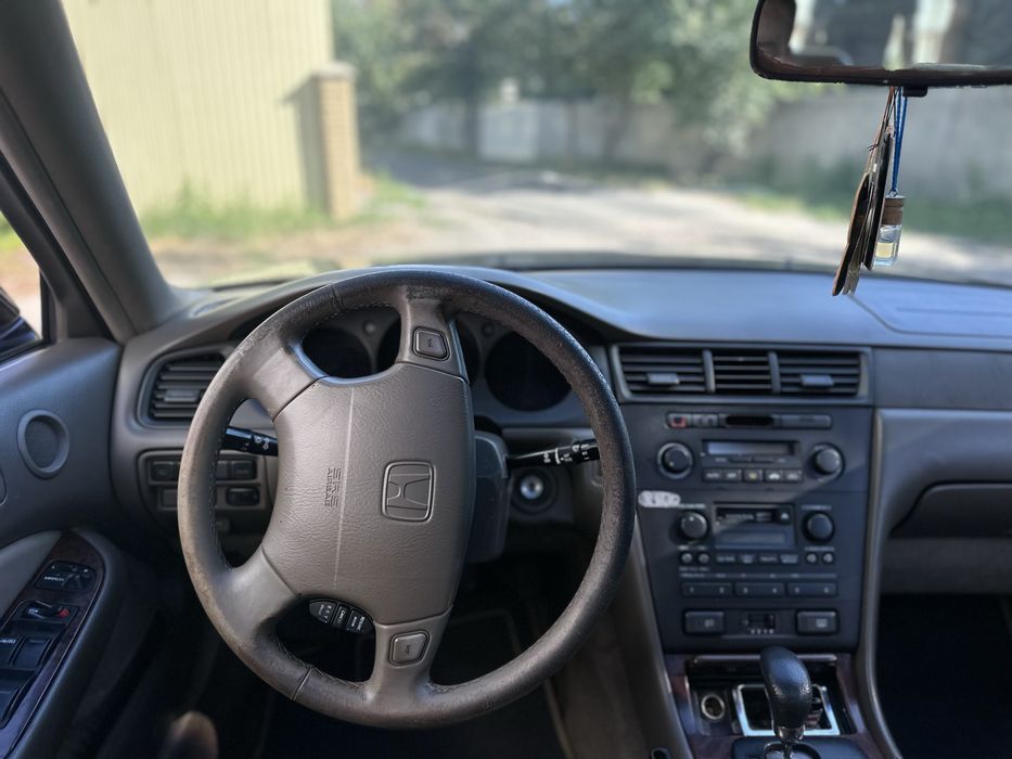 Honda ledend автомат