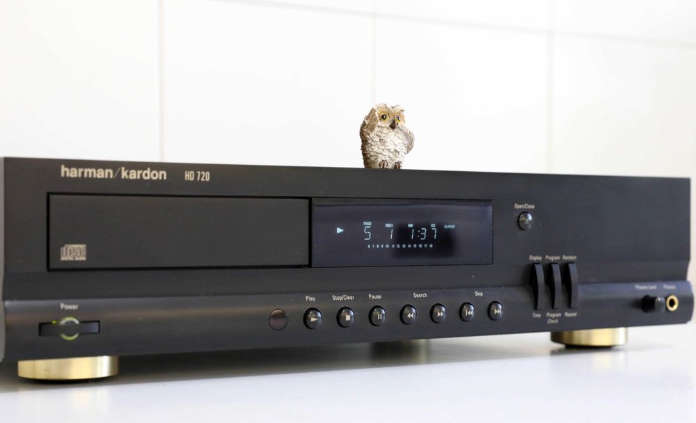 Harman Kardon HD720 Compact Disc Player