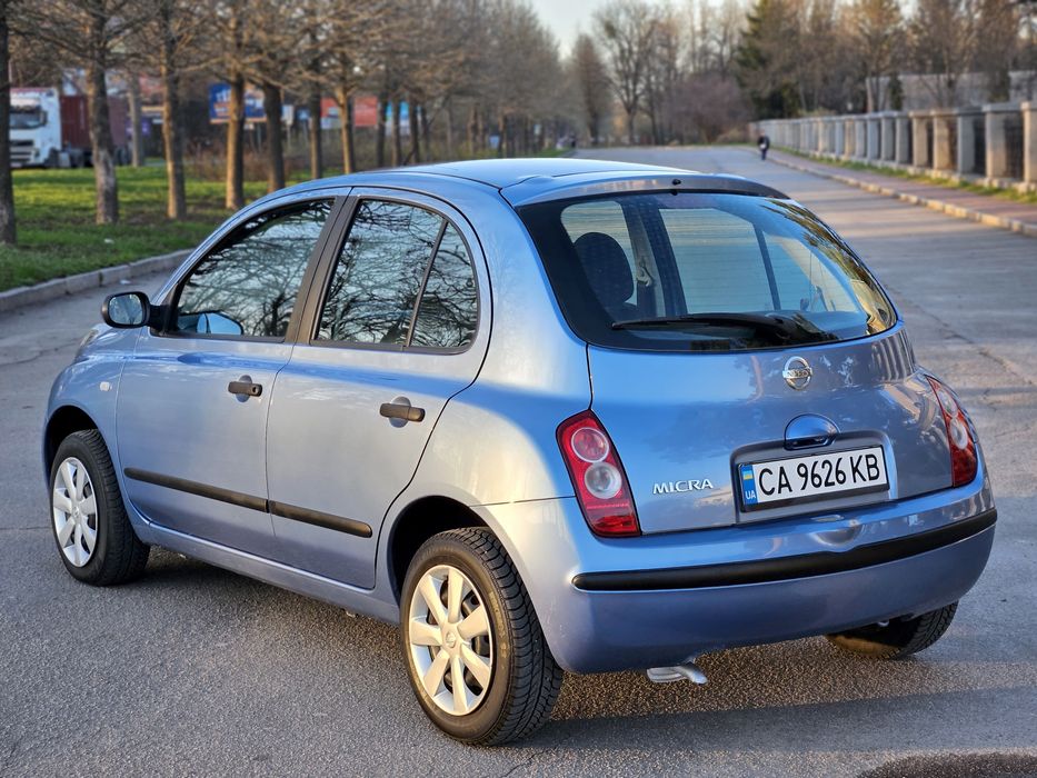 Nissan micra автомат