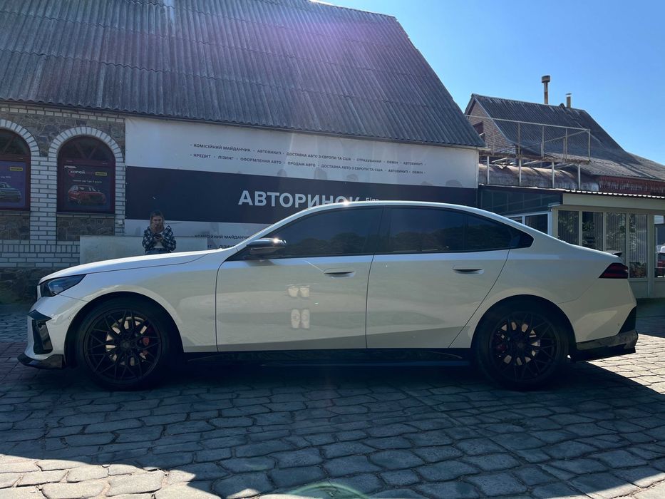 BMW 520I в Лізинг | Кредит