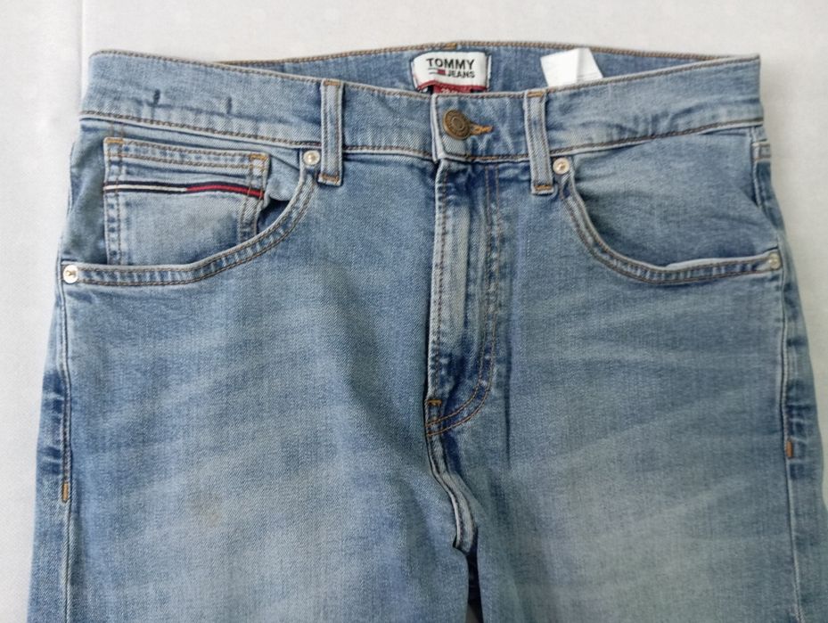 Spodnie damskie Tommy Jeans