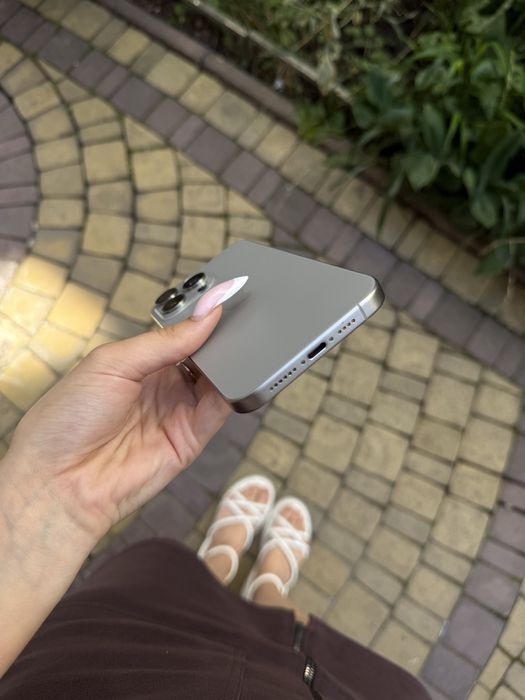 Used iPhone 15 Pro Max 512gb Natural global