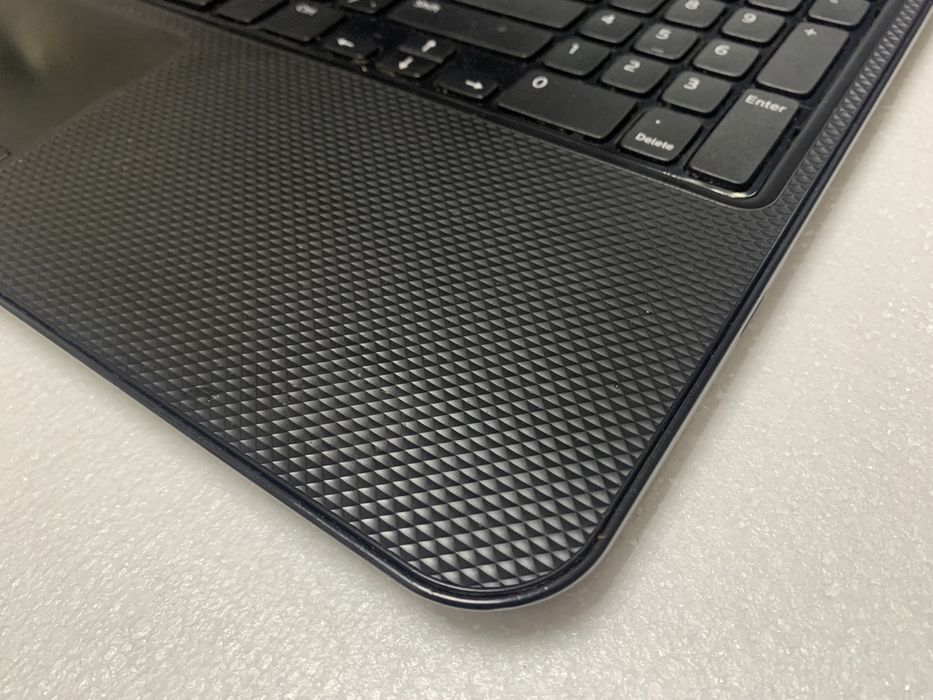 Ноутбук Dell Inspiron 3521