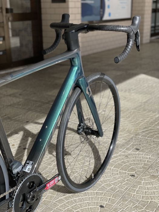 Bicicleta Estrada Scott Addict RC 20 / Nova