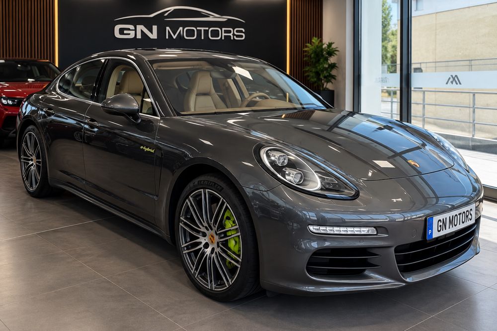 Porsche Panamera S E-Hybrid | Histórico Porsche | Nacional? | 2014 — photo 3