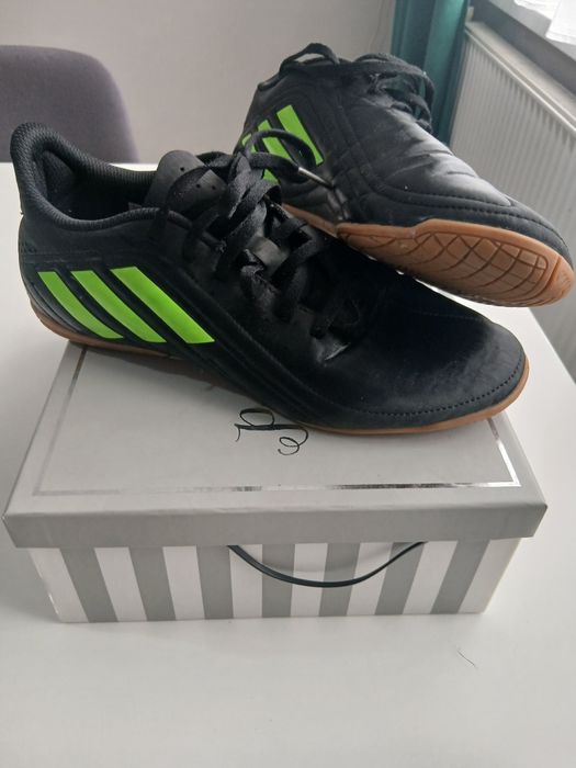 Halówki adidas stan bdb