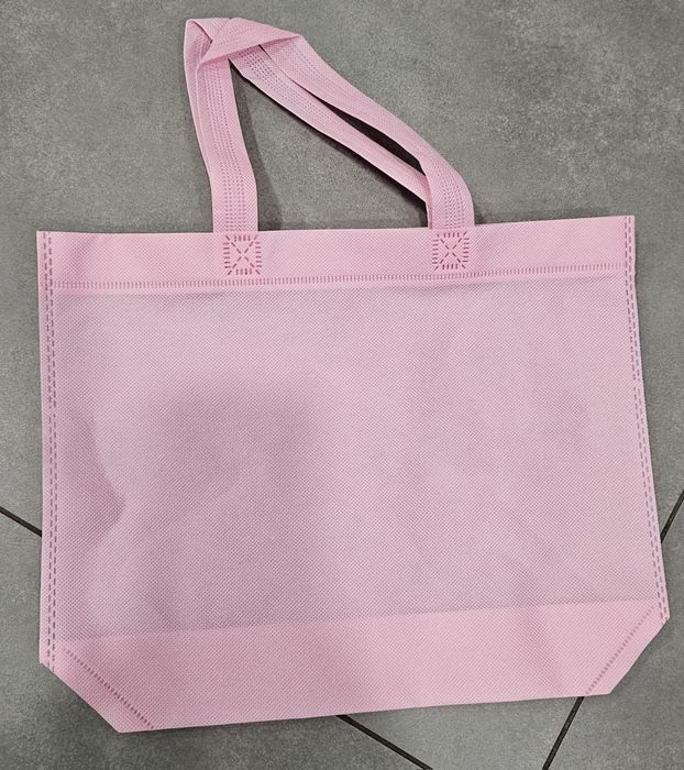 Zestaw spa dla dziewczynki, szlafrok, opaska, przybory, torba