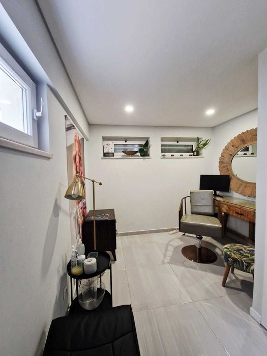 Sala para arrendar /  Room for rent - Premium professional space