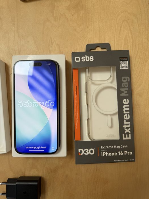 Iphone 16 pro 256Gb com acessórios