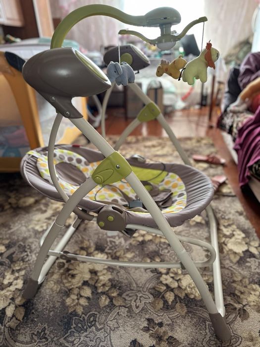 Дитяче крісло, гойдалка, люлька, качалка, шезлонг