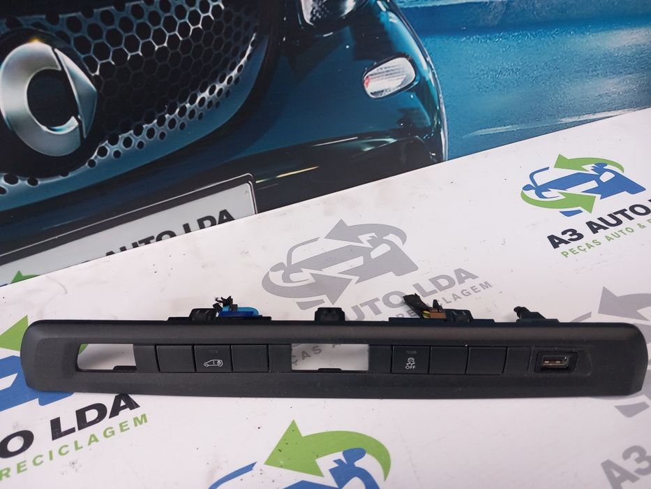 Friso tablier Peugeot Expert Citroën Jumpy Toyota